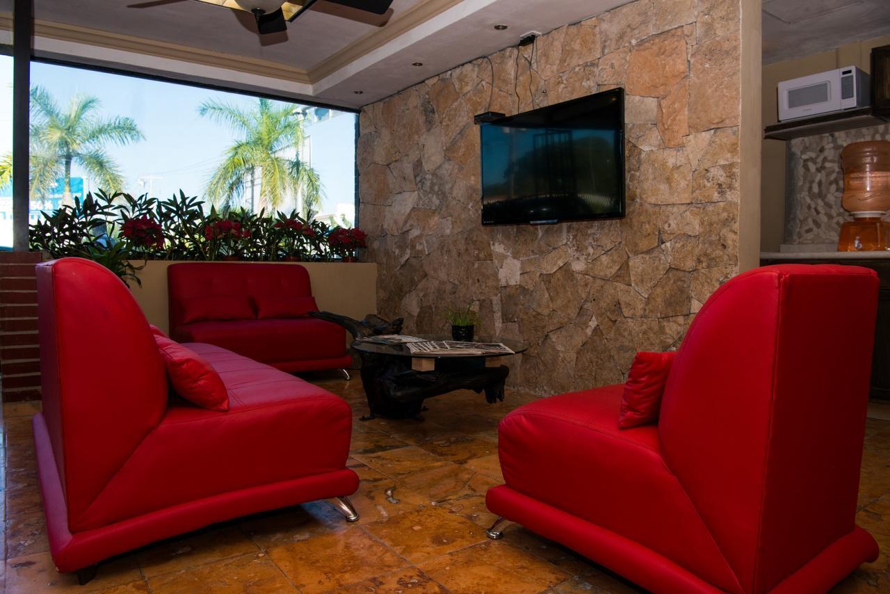 Deja Hostel Playa del Carmen Exterior photo